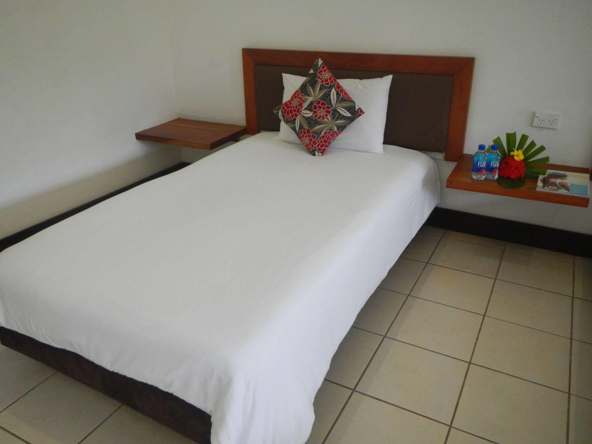 Club Oceanus Resort แปซิฟิก ฮาร์เบอร์ ภายนอก รูปภาพ